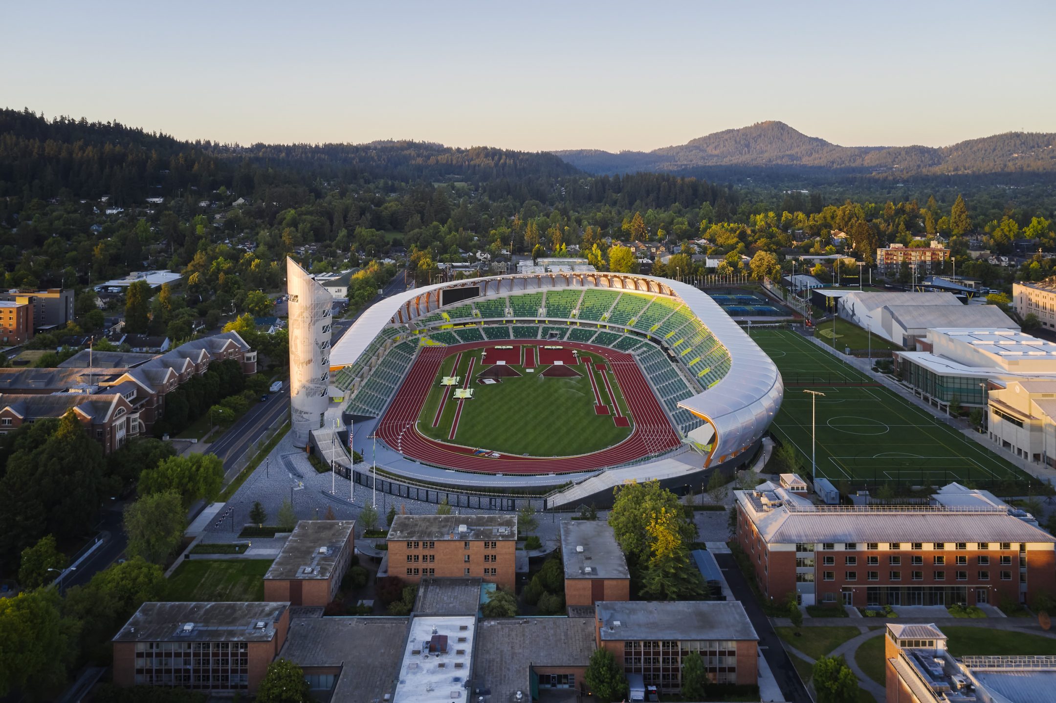 Hayward Field SRG CannonDesign Hayward Field SRG CannonDesign